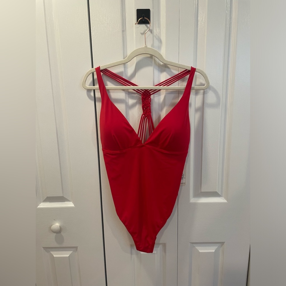 red one piece swimsuit with tags and liner